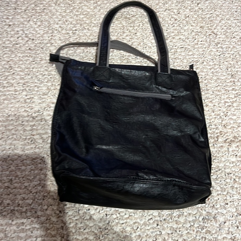 Roots cute bag!!